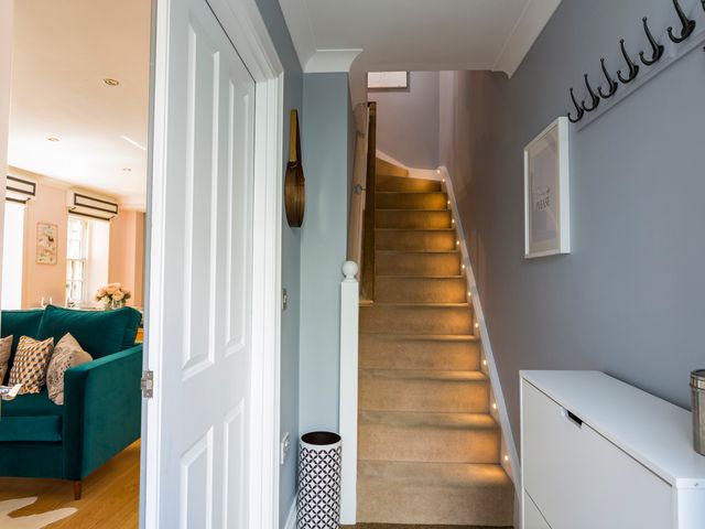 16 Courtenay Street - 994820 - photo 3