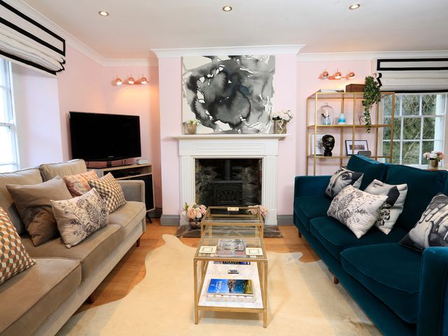 16 Courtenay Street - 994820 - photo 2
