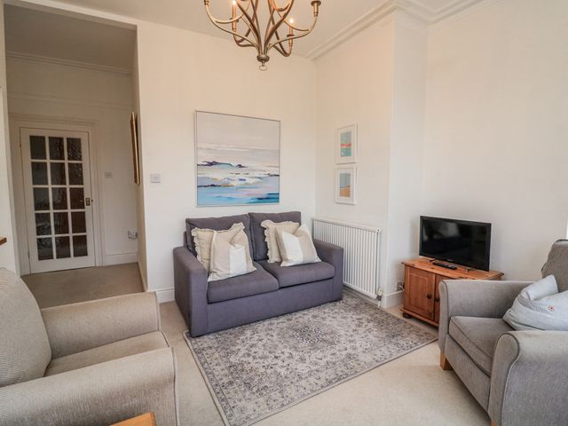 1 Hazeldene - 994856 - photo 5