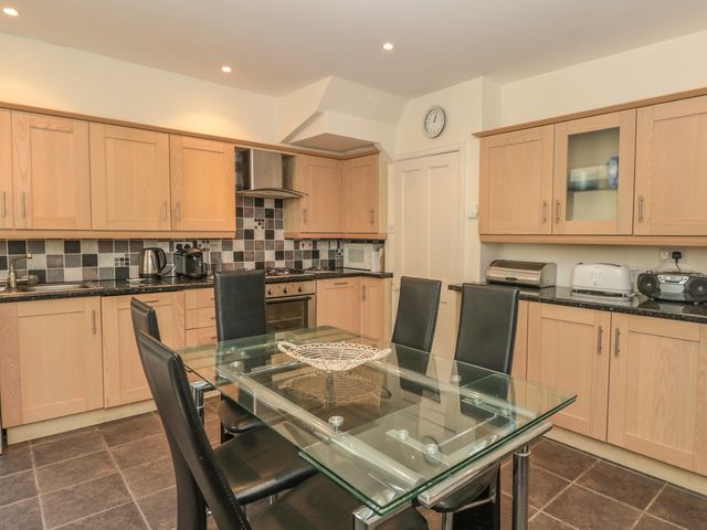 5 Island Street - 995109 - photo 4