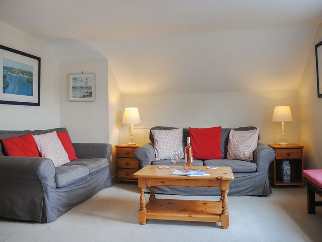 7 Glenthorne House - 995162 - photo 4