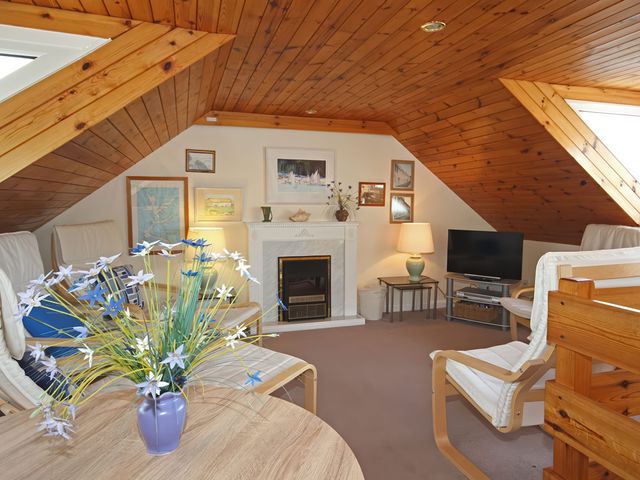 8 Church Street - 995178 - photo 3