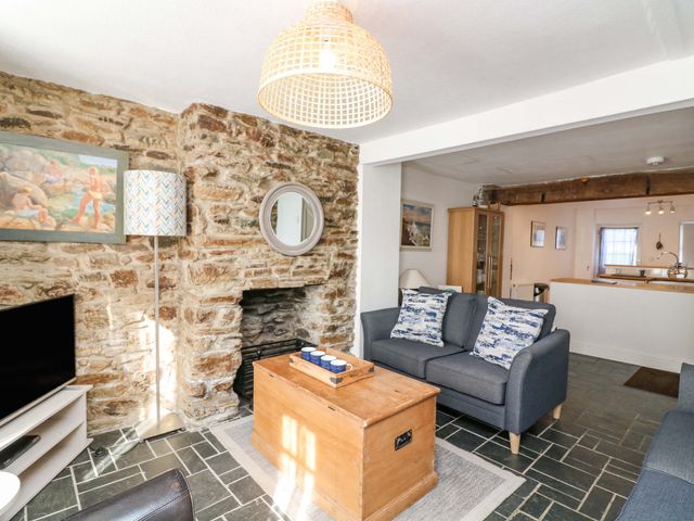 Bumblebee Cottage - 995285 - photo 4