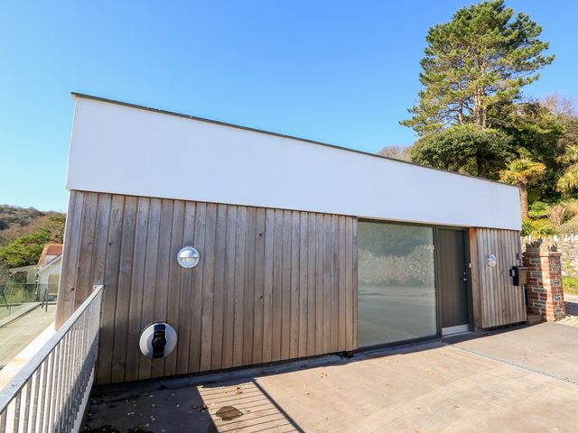 Courtenay Villa - 995356 - photo 3