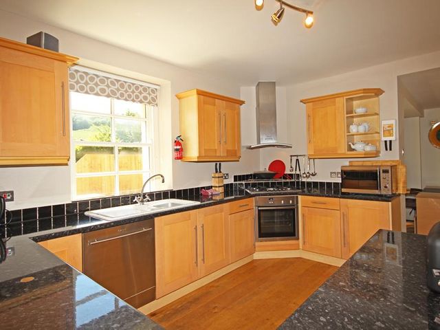 Fairview House - 995408 - photo 4