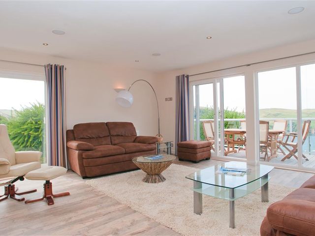 Greystone - 995467 - photo 4
