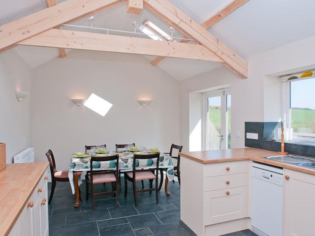Hazel Cottage - 995484 - photo 4