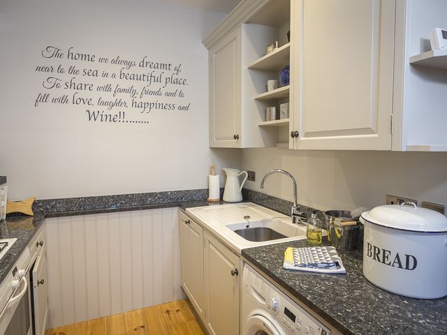 Rosemary Cottage - 995757 - photo 4
