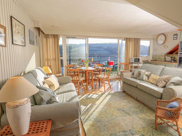 Upper Marcam House - 995891 - photo 4