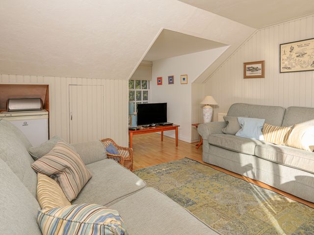Upper Marcam House - 995891 - photo 5