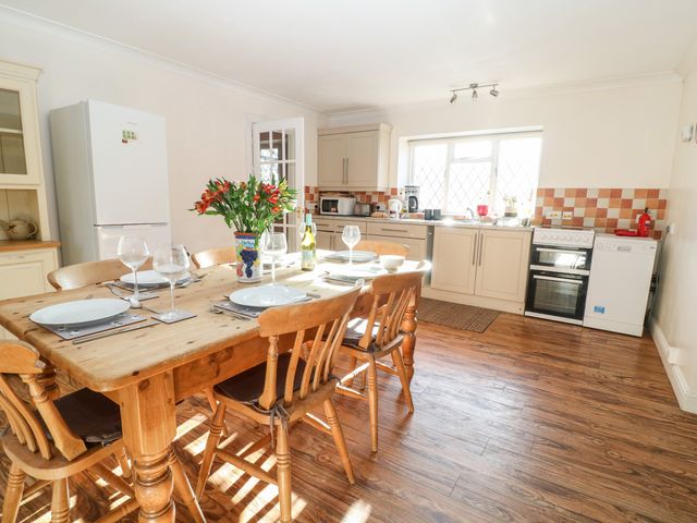 Stone Wheel Cottage - 996433 - photo 2