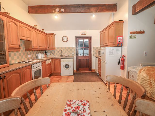 Piggery Place - 996655 - photo 5
