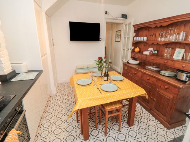 Saints Cottage - 996740 - photo 5