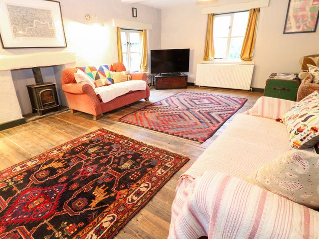 Spring Park Farmhouse - 996824 - photo 5