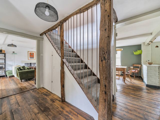 Spring Park Farmhouse - 996824 - photo 5