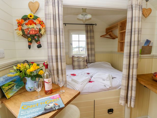 Shepherds Hut - The Hurdle - 997062 - photo 5