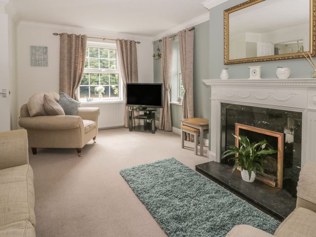 Humble Bee Cottage - 997537 - photo 3