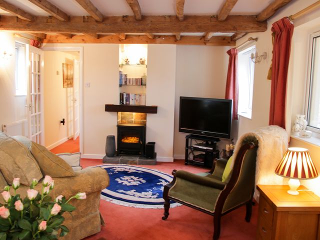 Cream Door Cottage - 997700 - photo 4
