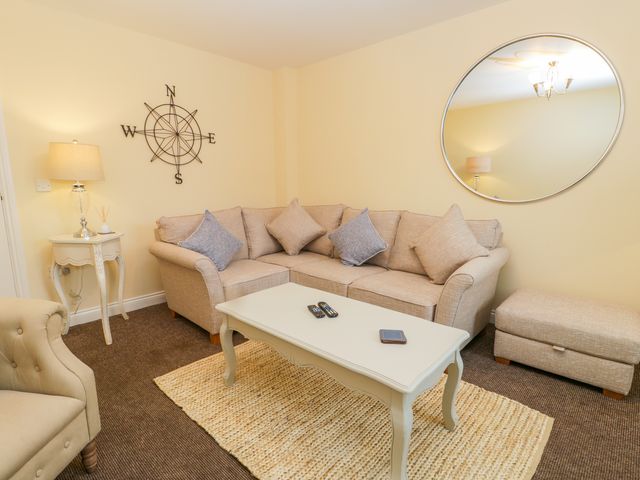 Valiant House - 997871 - photo 4