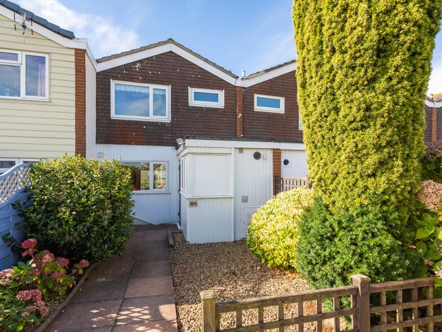 164 Cumber Close - 997903 - photo 3