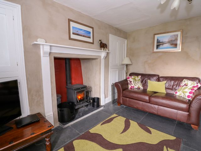 Llwyncadfor Farm - 997963 - photo 4