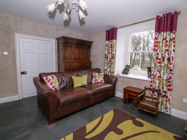 Llwyncadfor Farm - 997963 - photo 5
