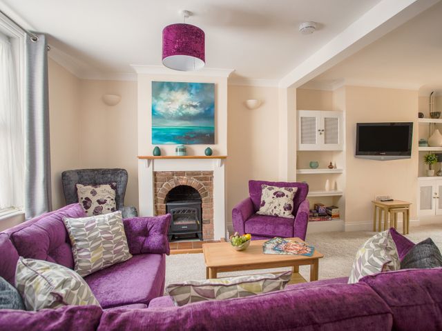 Wey Cottage - 998260 - photo 3