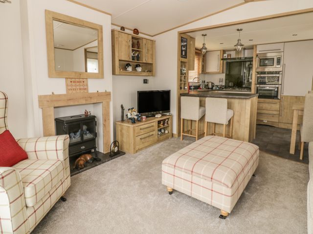27 Lake View - 998434 - photo 3
