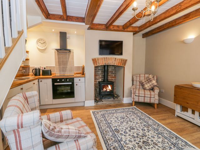 5 Oystons Yard - 998471 - photo 5