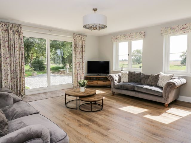 West Farm - 998971 - photo 4