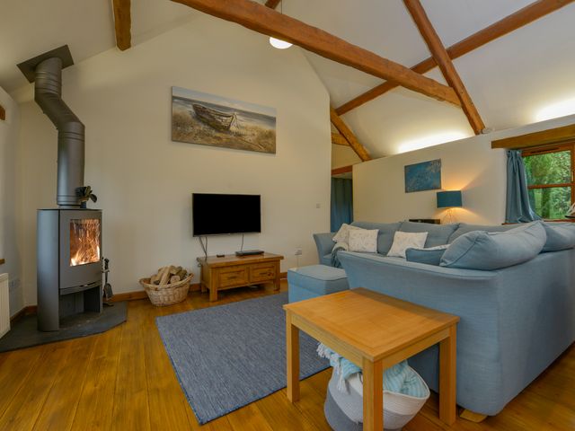 Hook Cottage - 999356 - photo 2