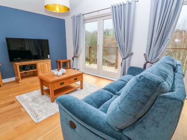 1 Lake View - 999516 - photo 3