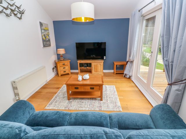 1 Lake View - 999516 - photo 4