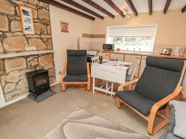 Heron Cottage - 999603 - photo 4