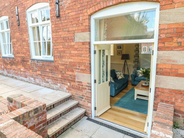 The Joiners Shop - 999755 - photo 3