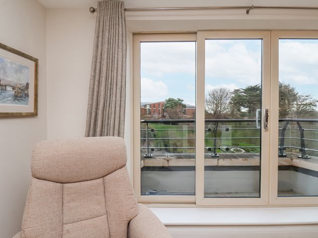 Time and Tide Apartment 25 - 999774 - photo 3