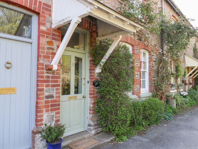 Jasmine Cottage - 999906 - photo 1