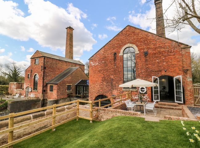 The Pump House Art Studio photo 1