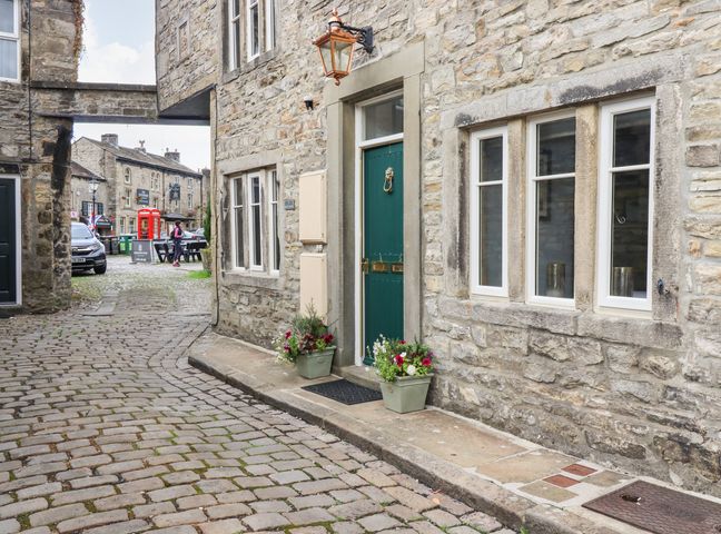 Squint Cottage photo 1