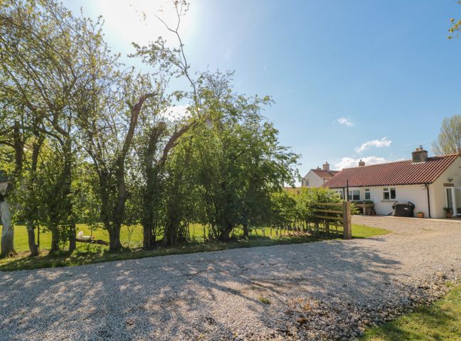 Low Grounds Cottage photo 1