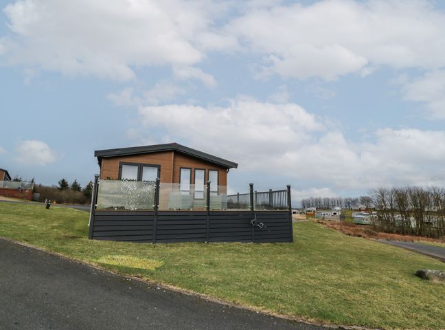Debonair Lodge photo 1
