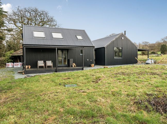 Grove Cottage photo 1