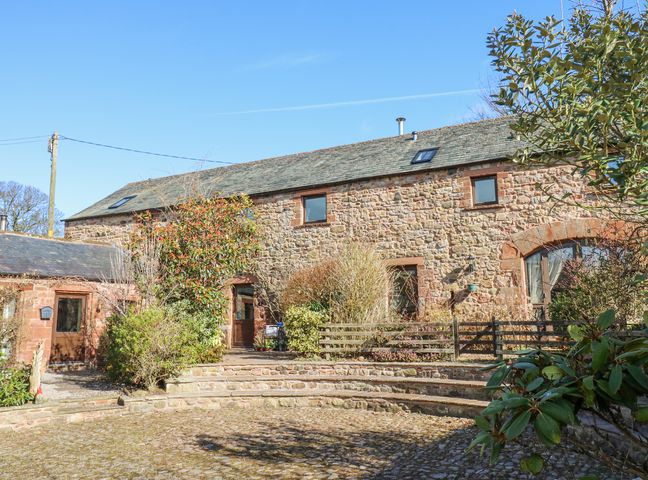 Rayson Hall Barns photo 1