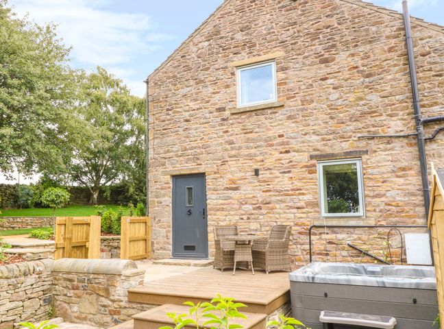 Overlea Barn photo 1