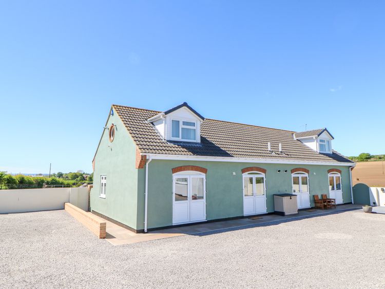 Bramble Cottage | Shadforth | Ox Close 