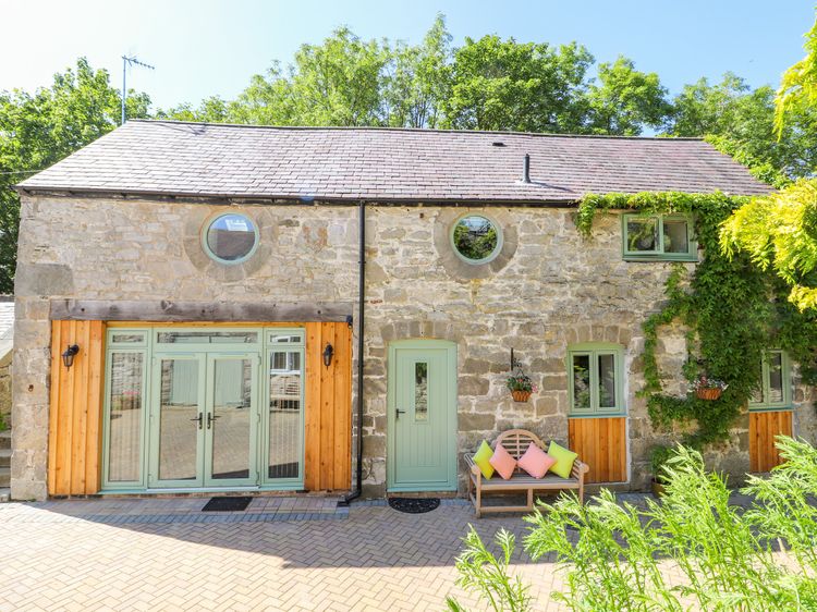 The Old Coach House: A Charming Journey Through History and Modern Uses