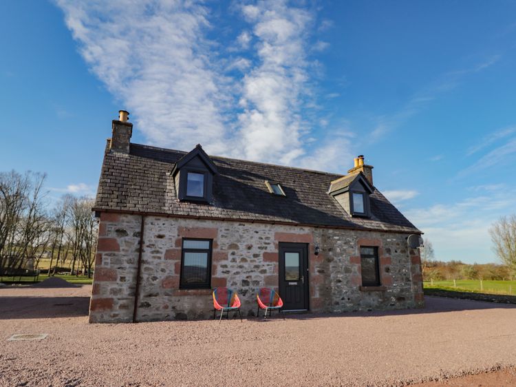 Scottish Highlands Cottages, Cottages and More