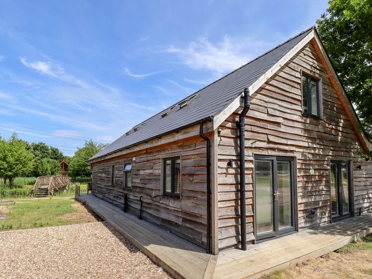 Lodge 12, South Hykeham, Sky-barn Fm, East Anglia