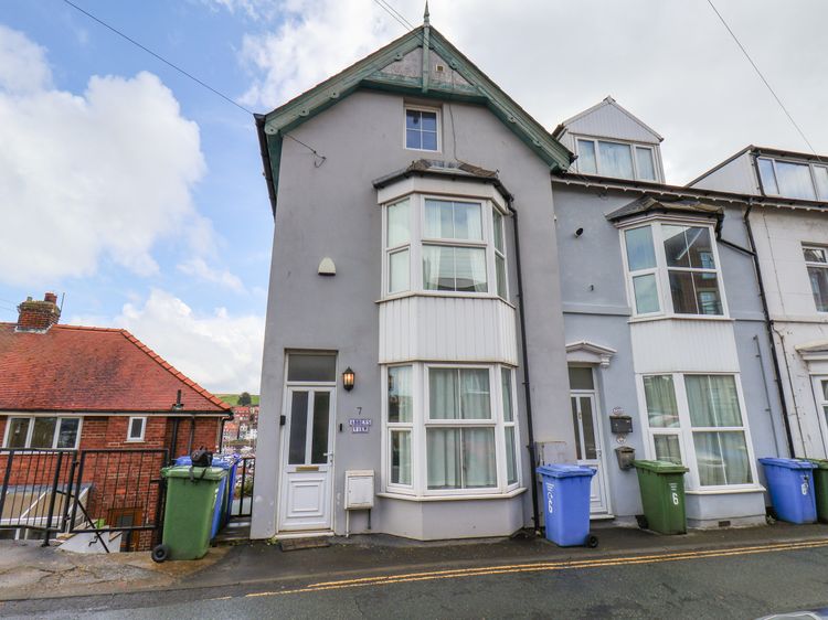 Abbey's View | Whitby | Self Catering Holiday Cottage