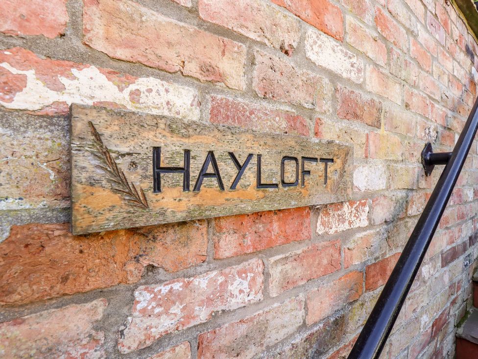 The Hayloft - Lincolnshire - 1000155 - thumbnail photo 2
